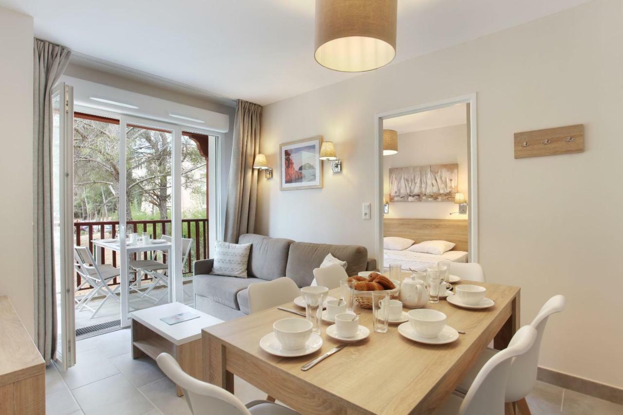 Residence Prestige Odalys Les Canissons Cavalaire-sur-Mer Ngoại thất bức ảnh